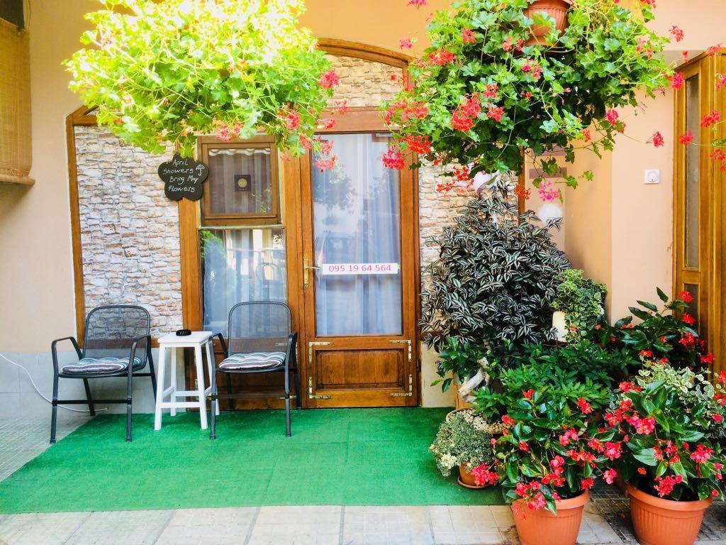 Guesthouse Coco Славонський Брод Екстер'єр фото