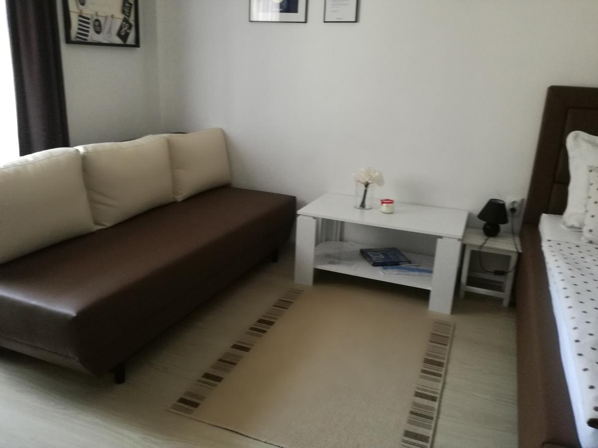 Guesthouse Coco Славонський Брод Екстер'єр фото