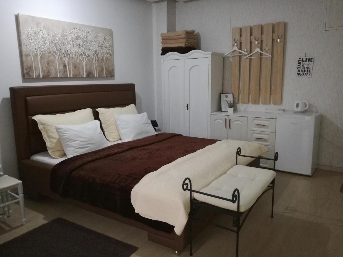 Guesthouse Coco Славонський Брод Екстер'єр фото